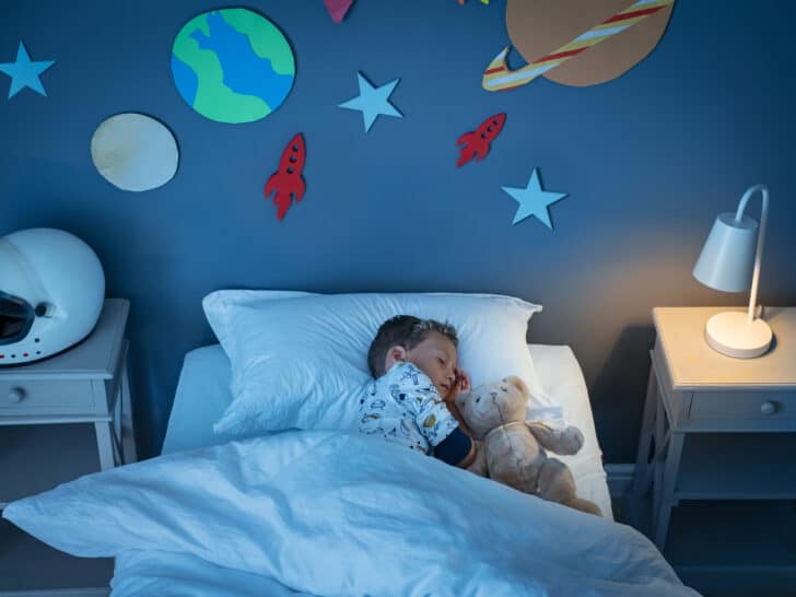 Read more about the article Wie erkennt man Schlafstörungen bei Kindern?