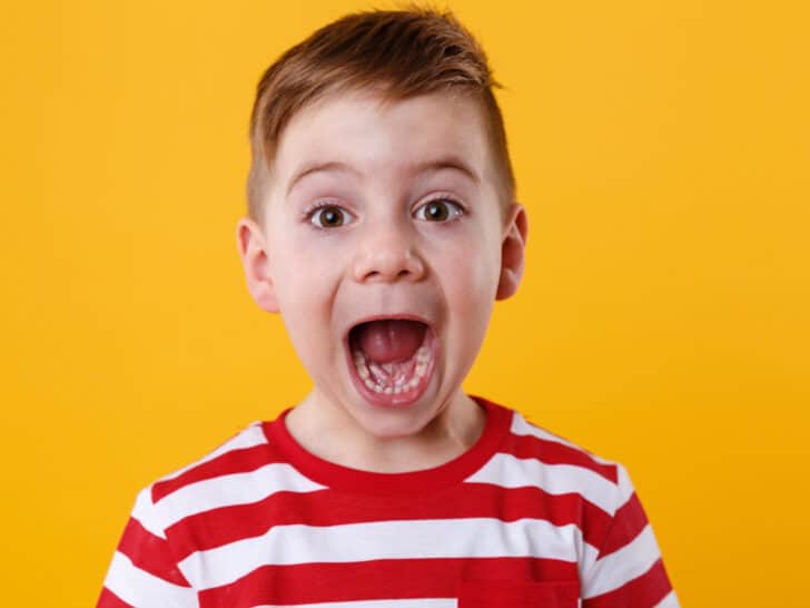 Read more about the article Wie reagierst du, wenn dein Kind sich aufregt?