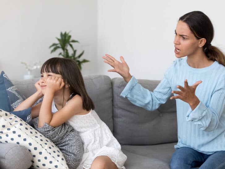 You are currently viewing Verwende diese Ausstiegsstrategien, um die Wutanfälle deines Kindes (und deine eigenen) zu vermeiden